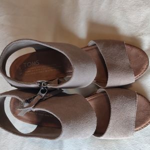 Toms heel sandle